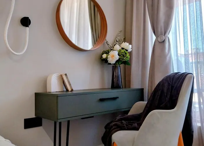 Апартаменты Ika Delux *