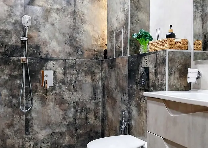 Апартаменты Ika Delux *