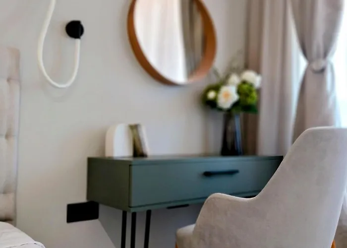 Ika Delux Апартамент *